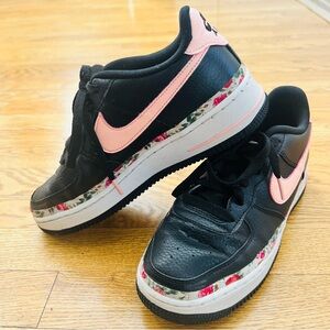 Nike Air Force 1 Vintage Floral Sneakers Leather BQ2501-001 Sz 6Y Women’s 7.5 8